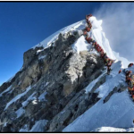 आज सगरमाथा दिवस मनाइँदै