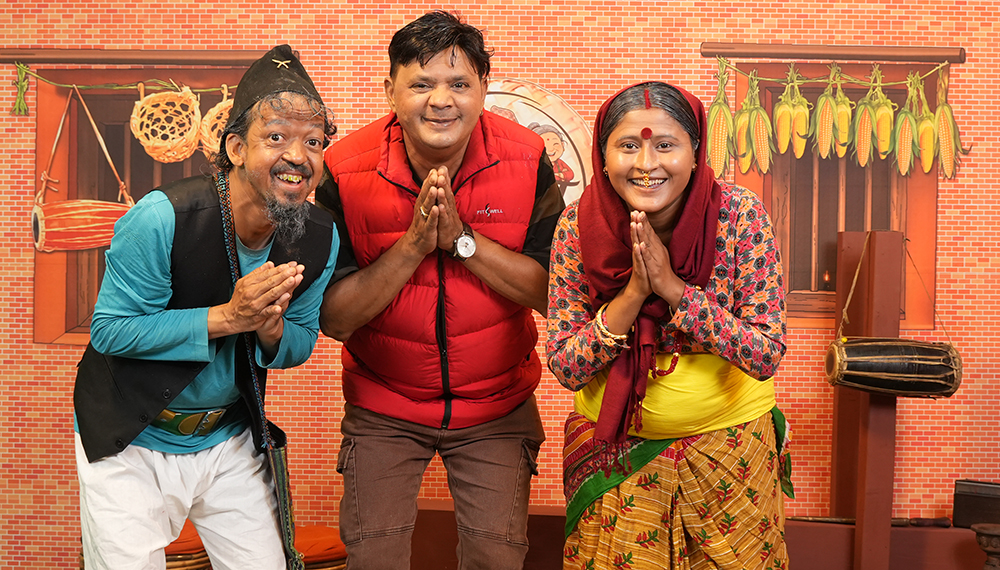 प्रेम चरो ‘ज्वाइँ नारायण’ किन गए लुरे-भुँडेको घरमा (भिडियो)