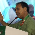 विश्वप्रकाश शर्माले प्रस्तुत गरेको राजनीतिक प्रतिवेदनमा के छ ?